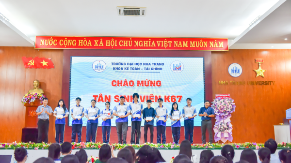 Gặp Tân Sinh viên – K67
